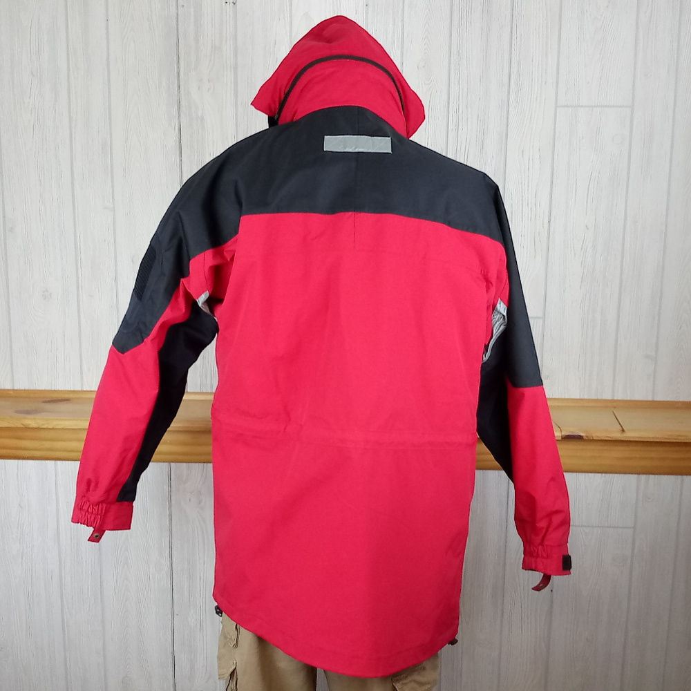 *Coca Cola Red Embroidered Fall / Spring Jacket - Picture 6 of 9